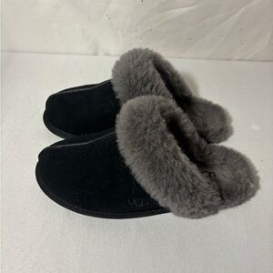 UGG Black and Gray Women's Slippers